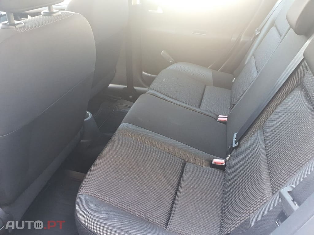 Peugeot 207 1.6 HDi 99g