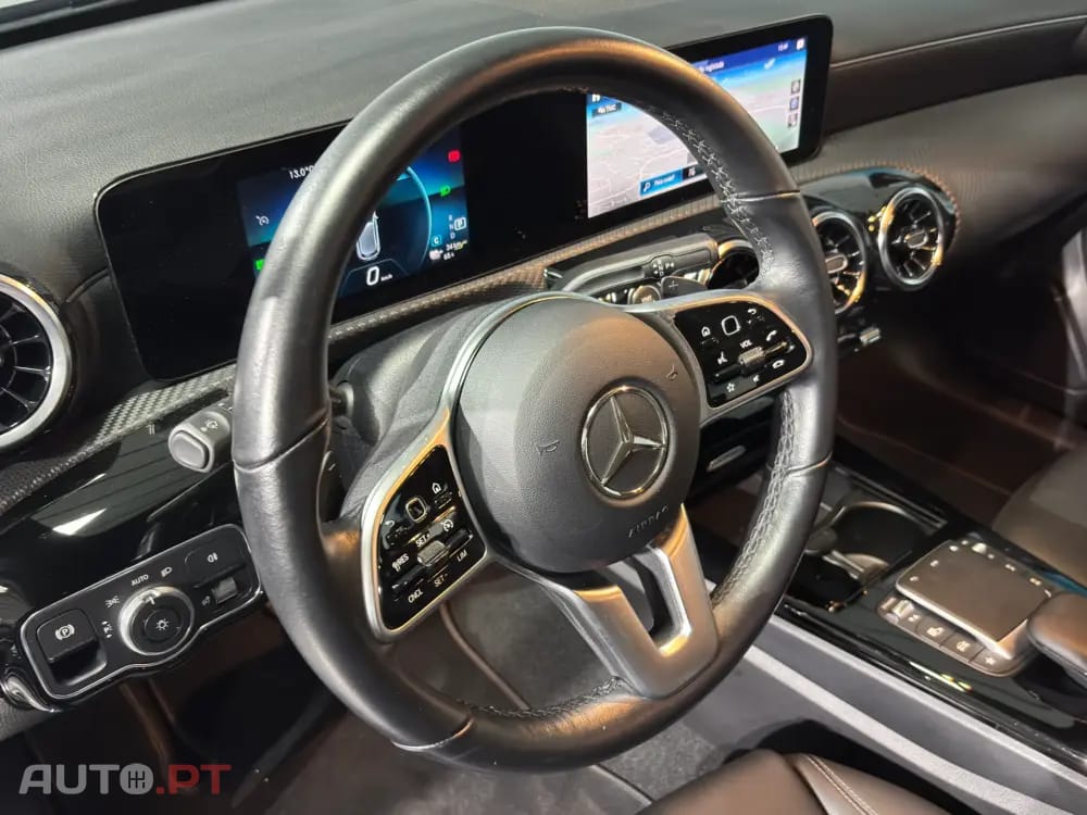 Mercedes-Benz A 250 e Style Plus