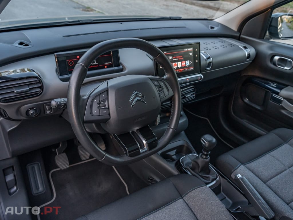 Citroen C4 Cactus 1.2 PureTech Shine
