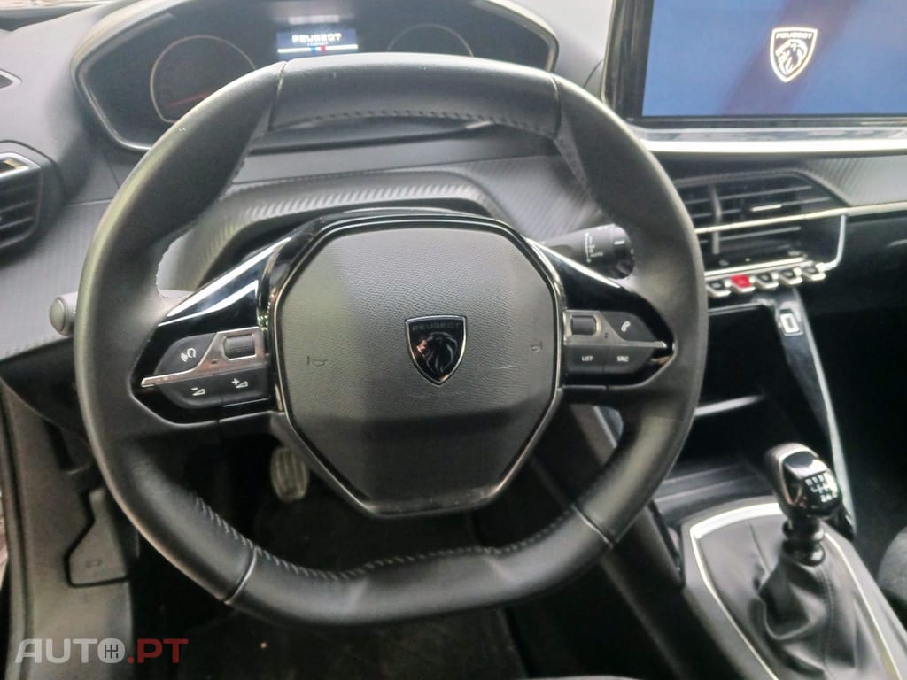 Peugeot 2008 1.2 PureTech Active Pack