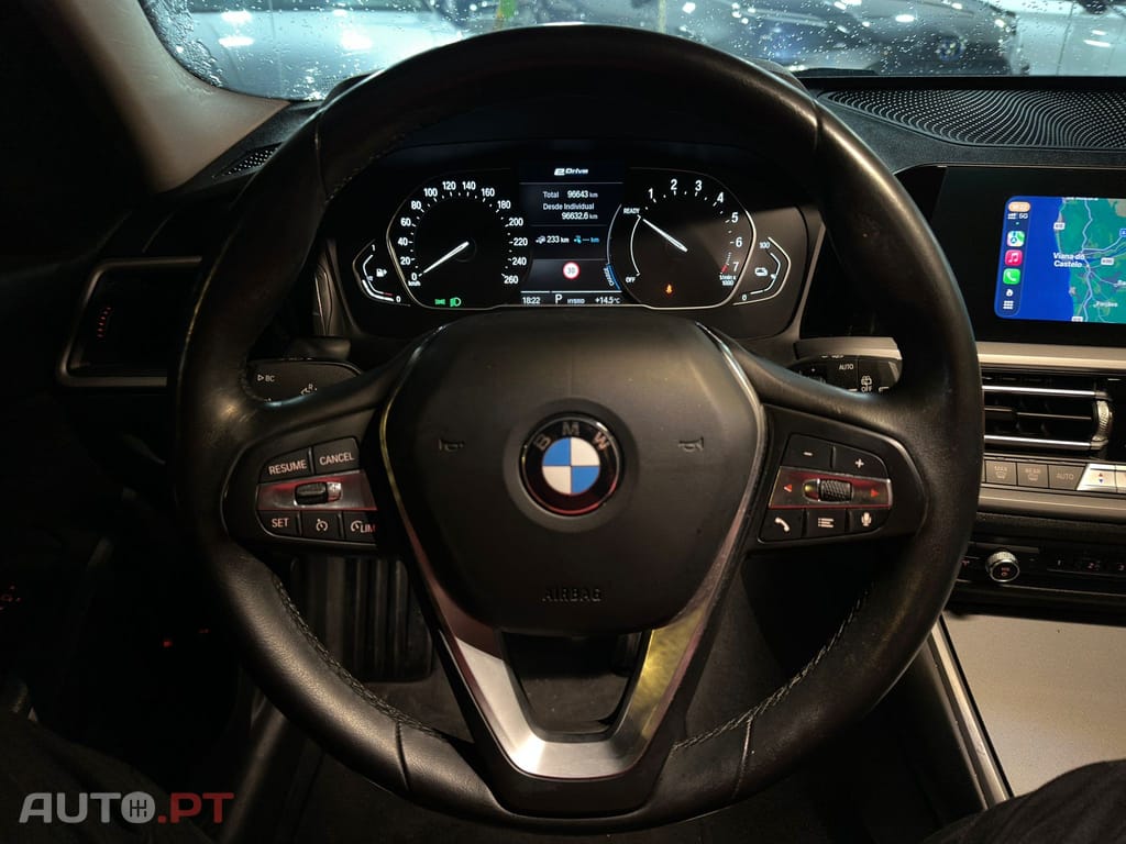 BMW 330 e Touring Corporate Edition Auto