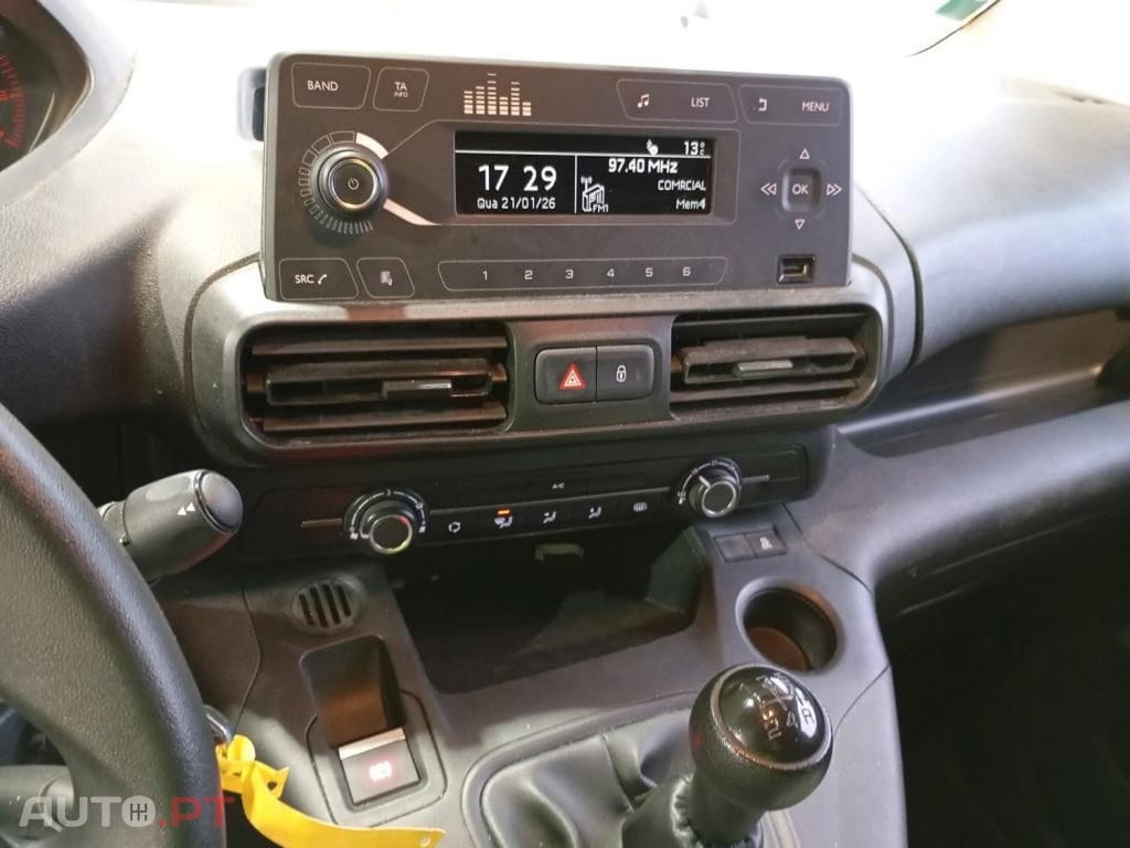 Peugeot Partner 1.5 BlueHDi L1 Pro - IVA Dedutível