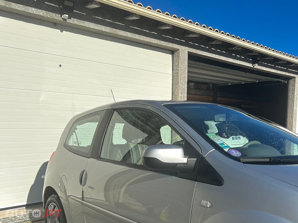 Renault Twingo 1.2 LEV 16V 75