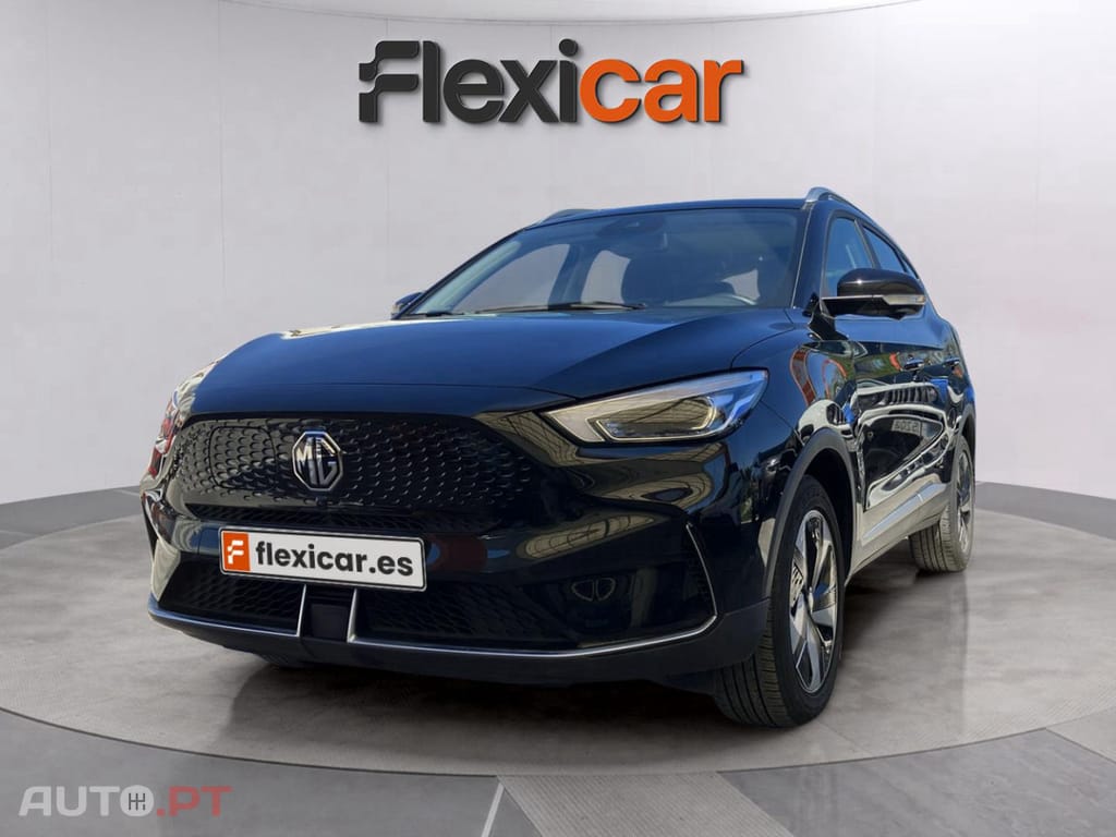 MG ZS EV 72.6 kWh Luxury OBC 11 KW