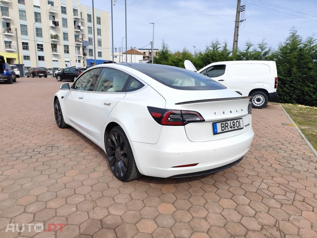 Tesla Model 3 Performance Dual Motor AWD