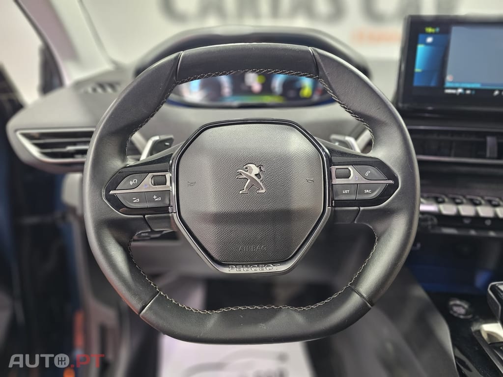 Peugeot 3008 1.6 Hybrid  EAT8 Allure