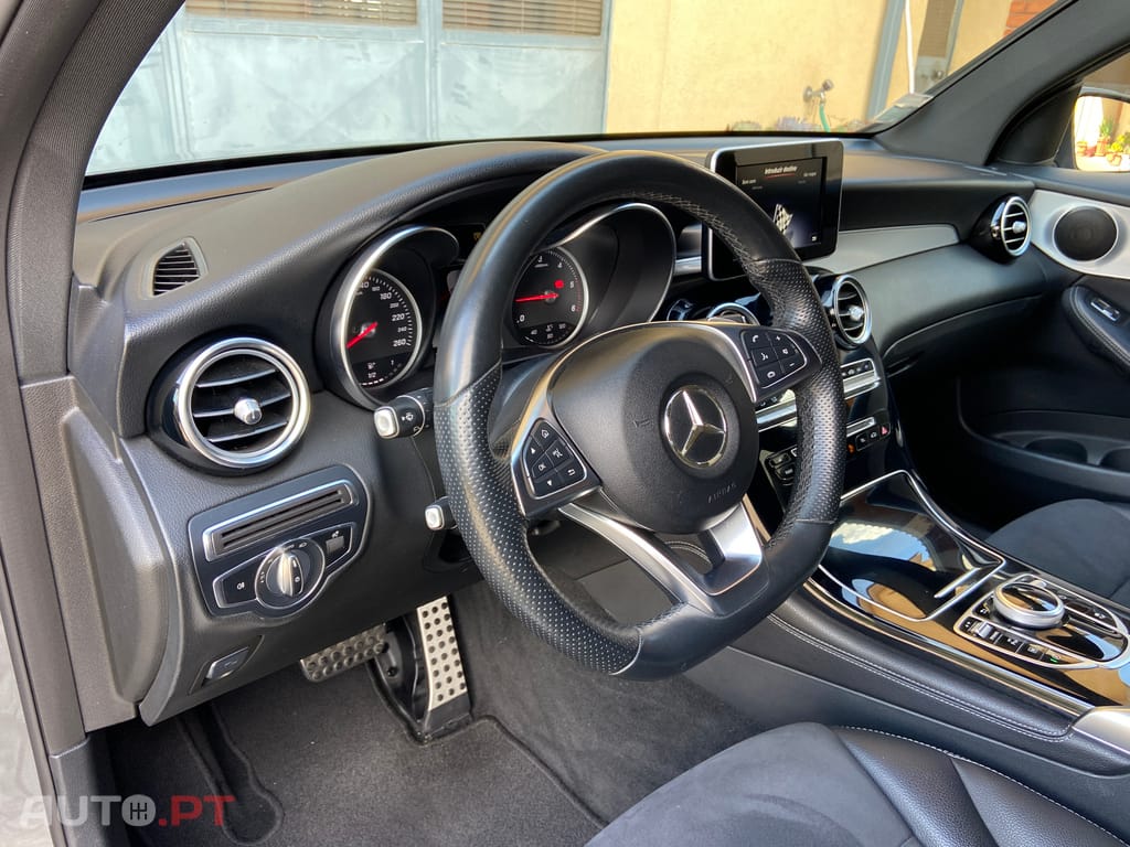 Mercedes-Benz GLC 250 D Coupé AMG Line 4-Matic