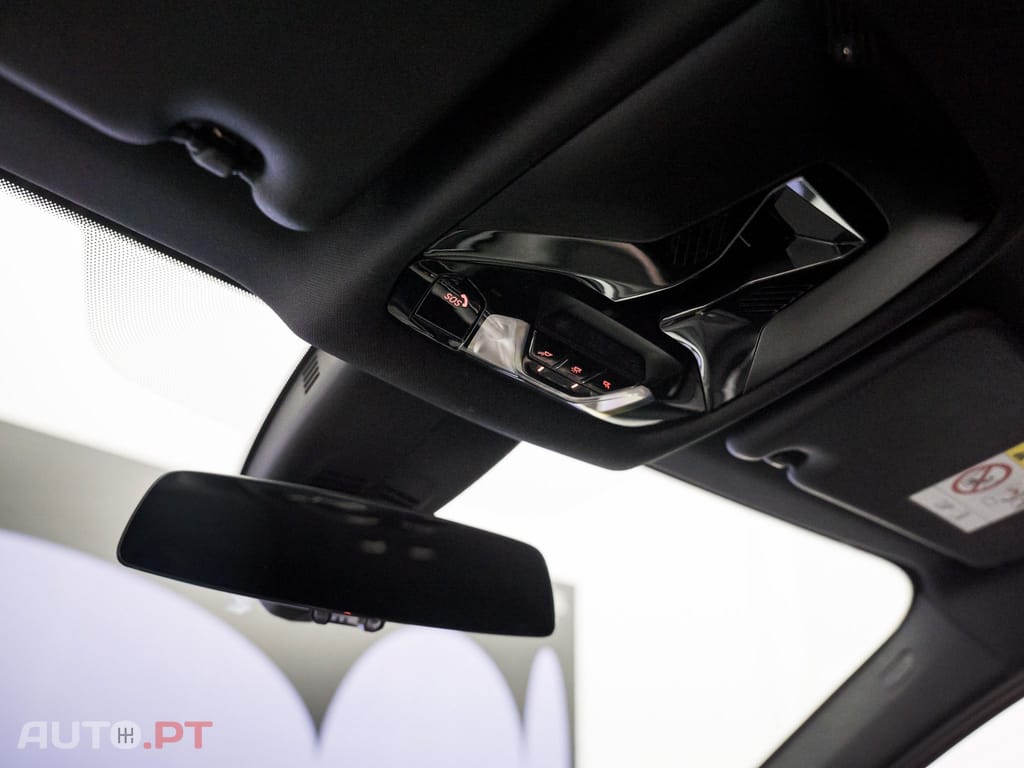 BMW 116 d Pack Desportivo M Auto