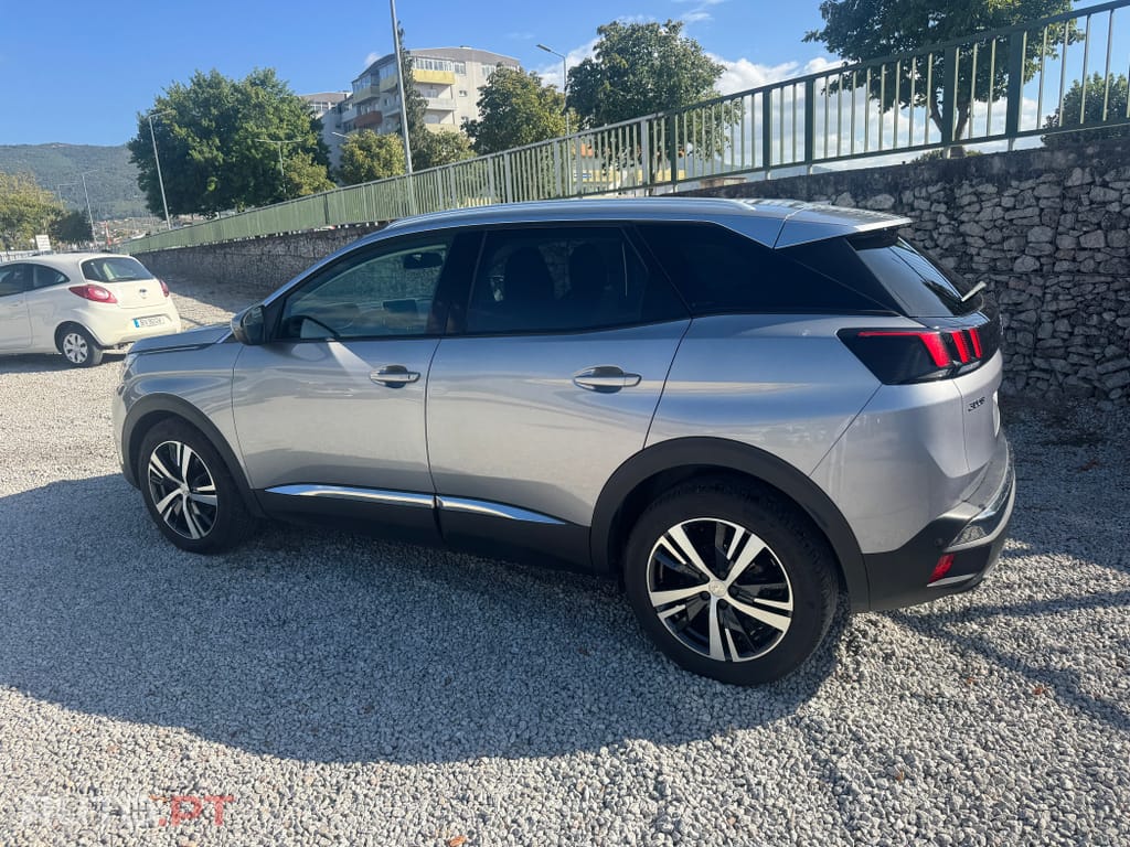 Peugeot 3008 1.6 BlueHDi Allure