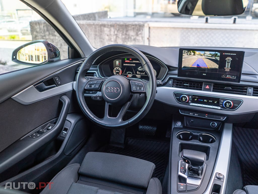 Audi A4 Avant 35 TDI S line S tronic