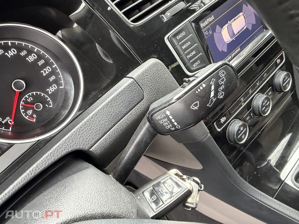 Volkswagen Golf 1.6 TDi Confortline