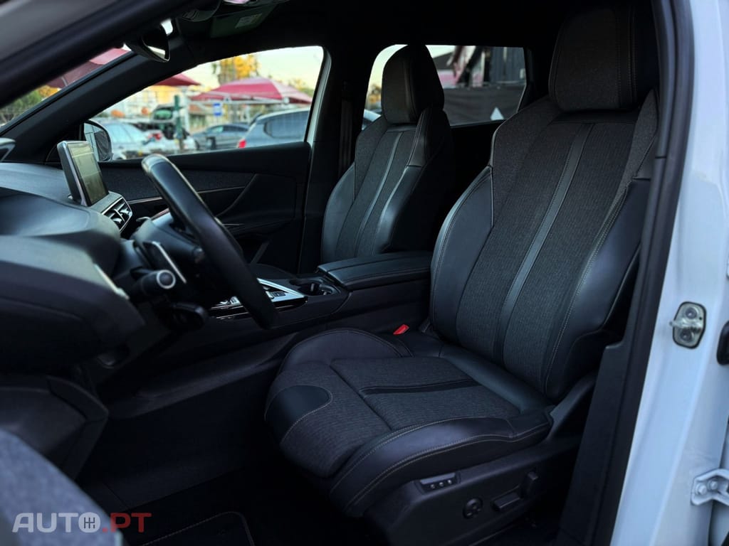 Peugeot 5008 1.5 BlueHDi GT Line J19 EAT8