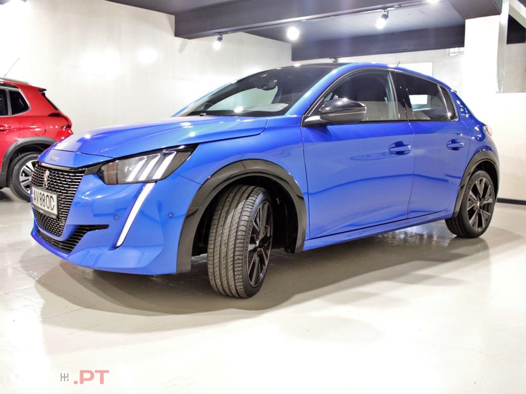 Peugeot 208 1.2 PureTech GT Line
