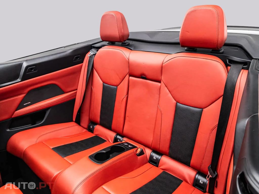 BMW M4 COMPETITION xDRIVE