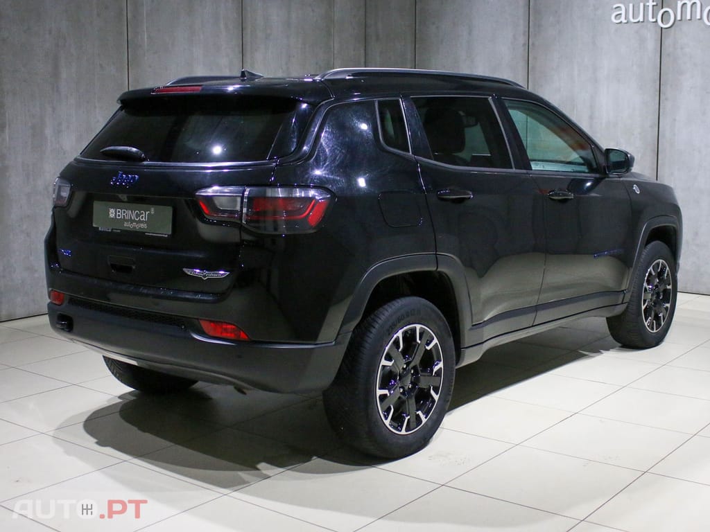 Jeep Compass 1.3 TG 4Xe Trailhawk