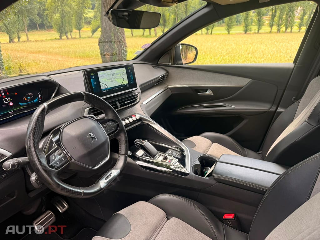 Peugeot 3008 1.6 Hybrid GT Pack e-EAT8