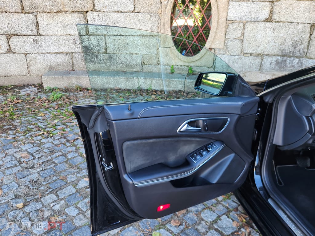 Mercedes-Benz CLA 200 d Shooting Brake Urban Aut.