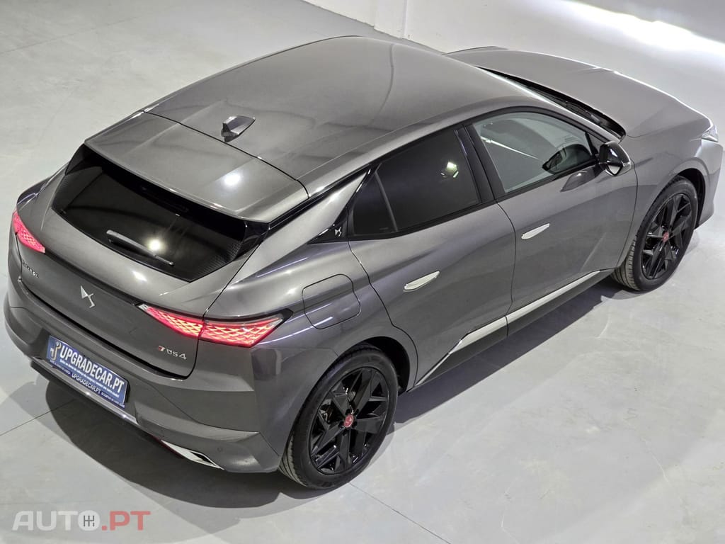 DS DS4 E-Tense Performance Line EAT8