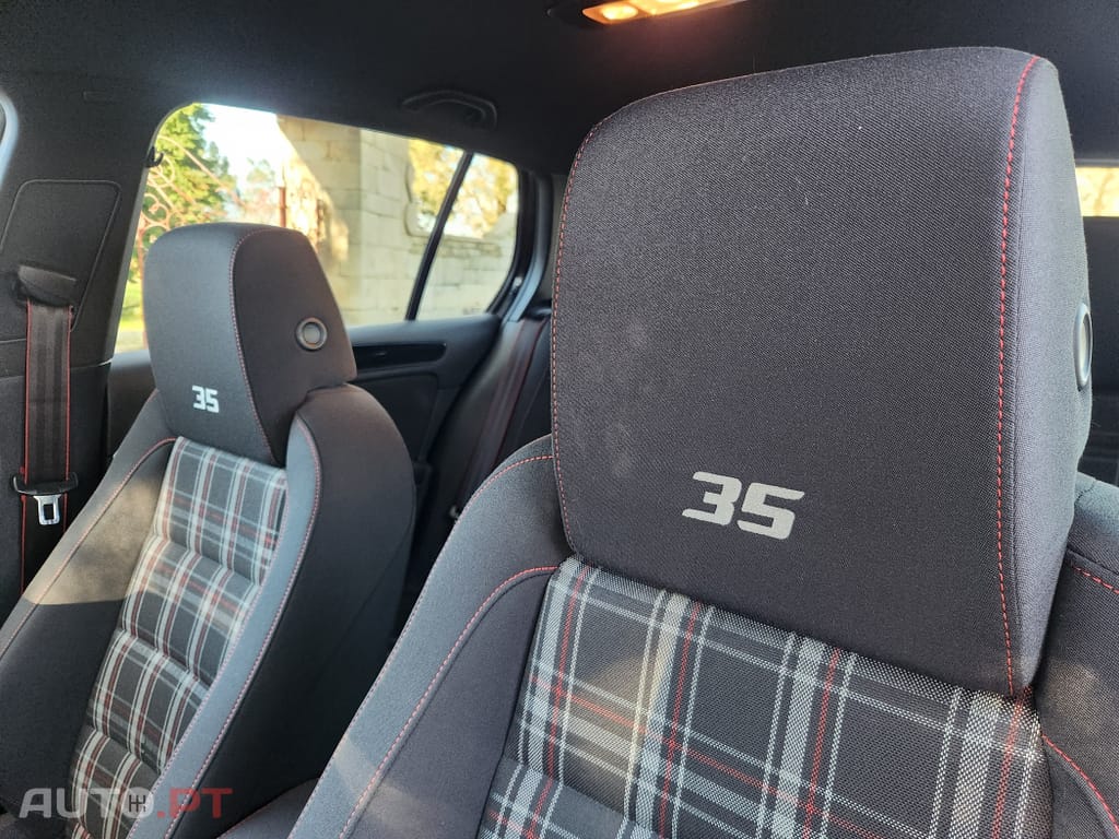Volkswagen Golf 2.0 GTI Edition 35