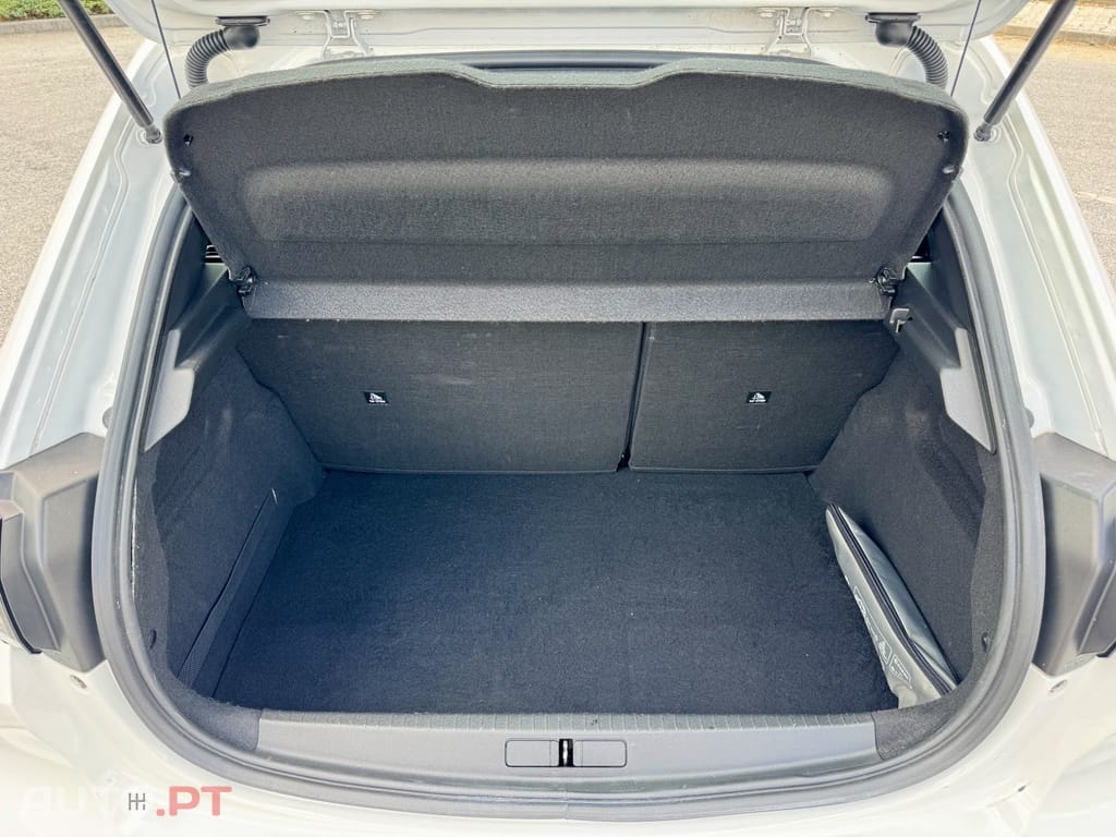 Peugeot 208 1.5 BlueHDi Active Business Pack