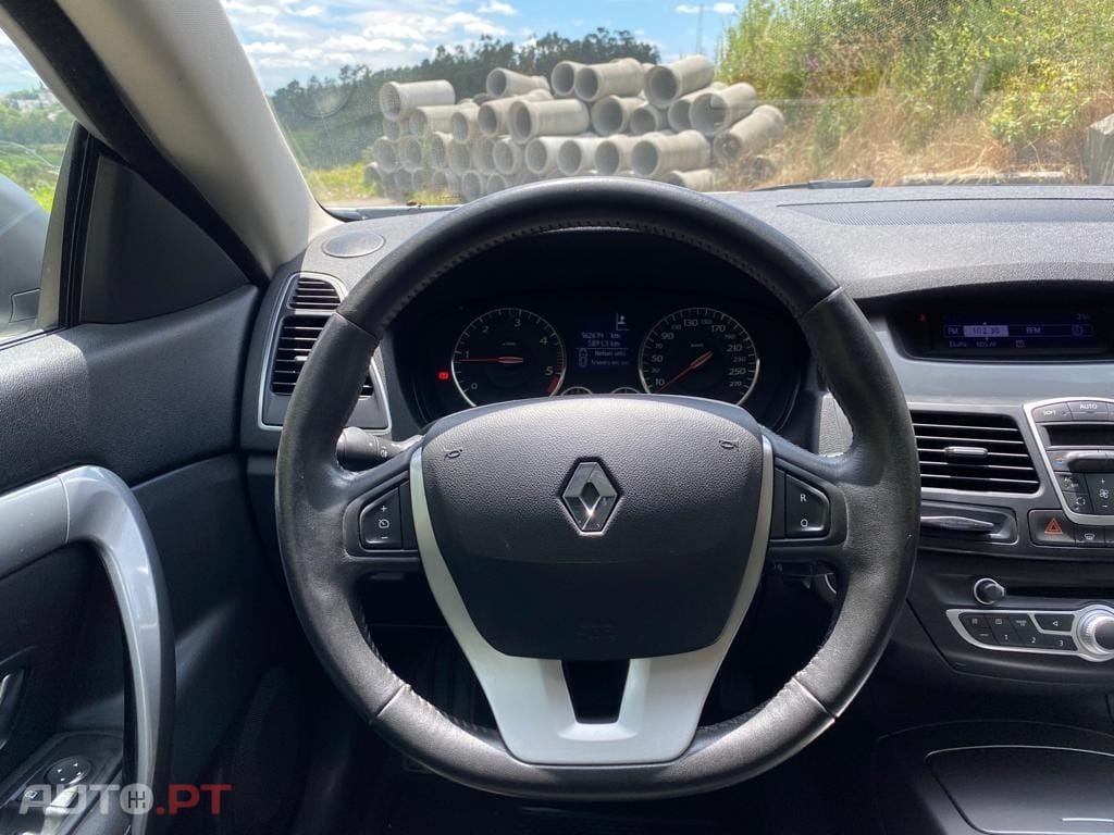 Renault Laguna 1.5DCI 110CV COUPE