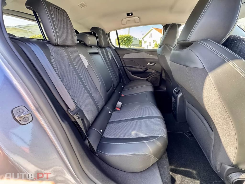 Peugeot 308 1.2 PureTech Allure Pack