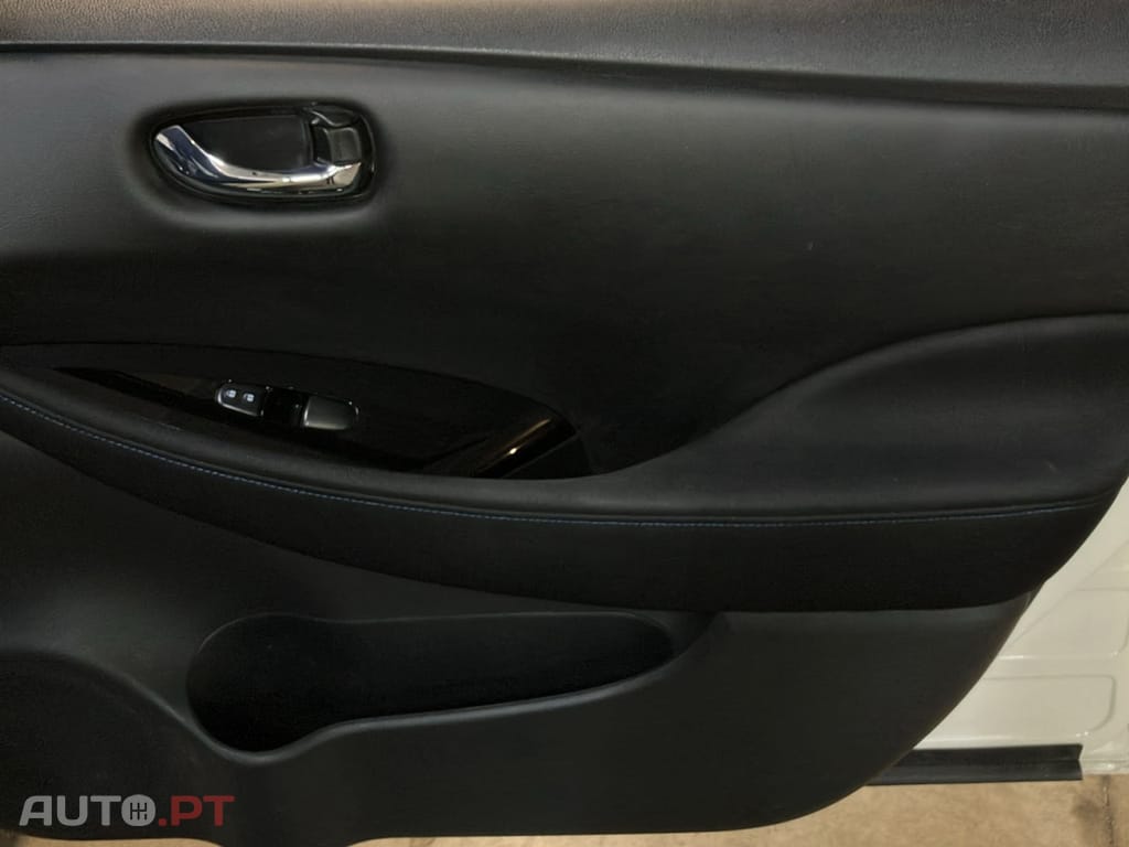 Nissan Leaf N-Connecta