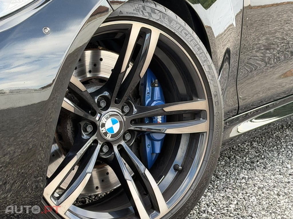 BMW M4 Auto
