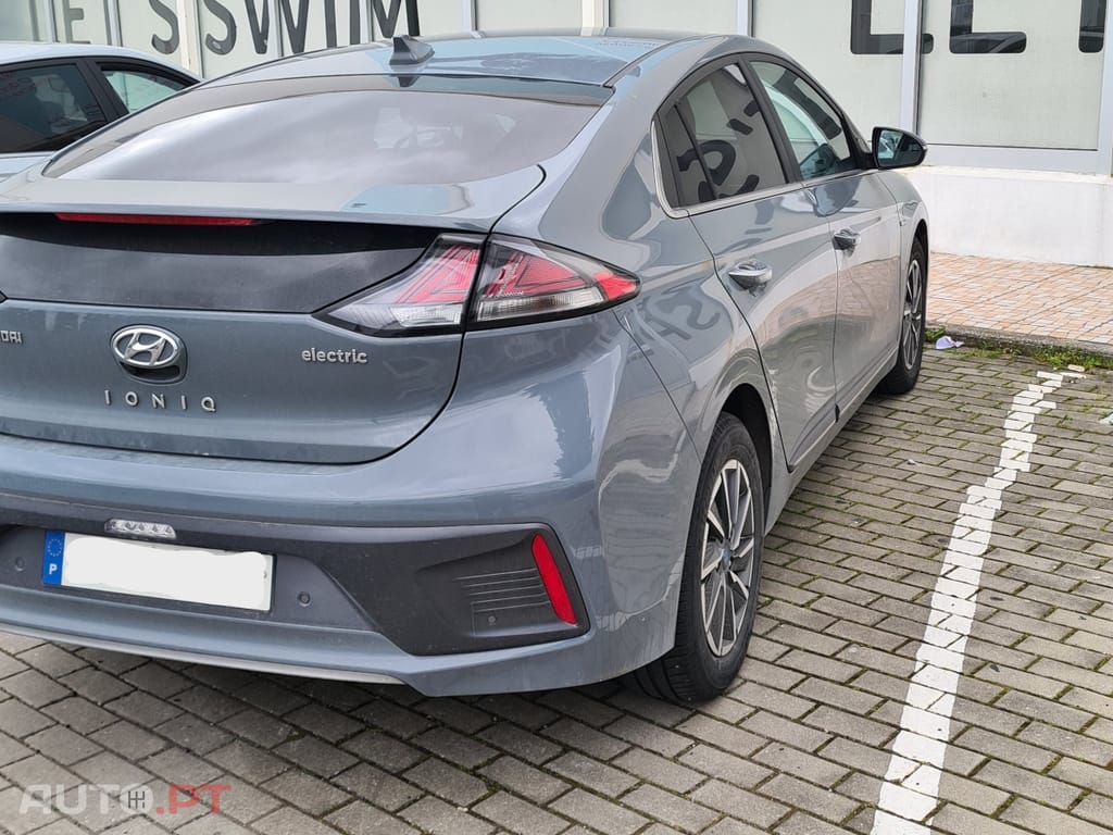 Hyundai Ioniq EV