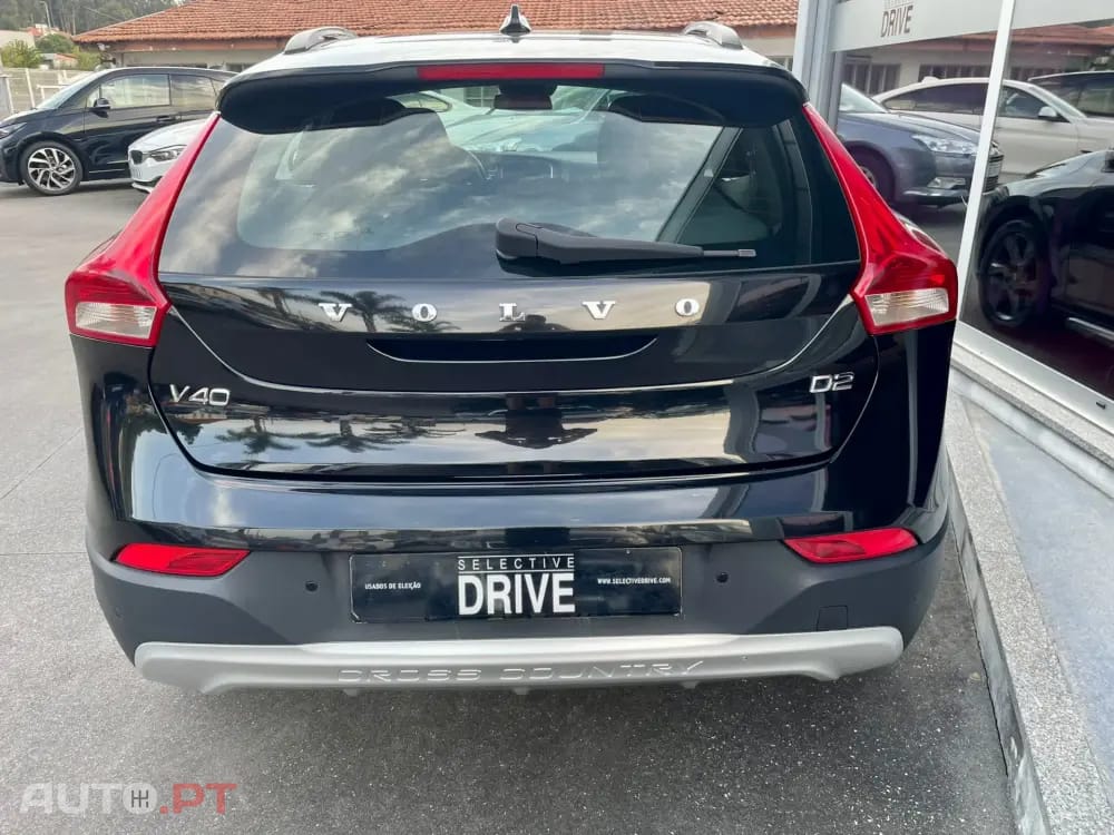Volvo V40 Cross Country 2.0 D2 Momentum