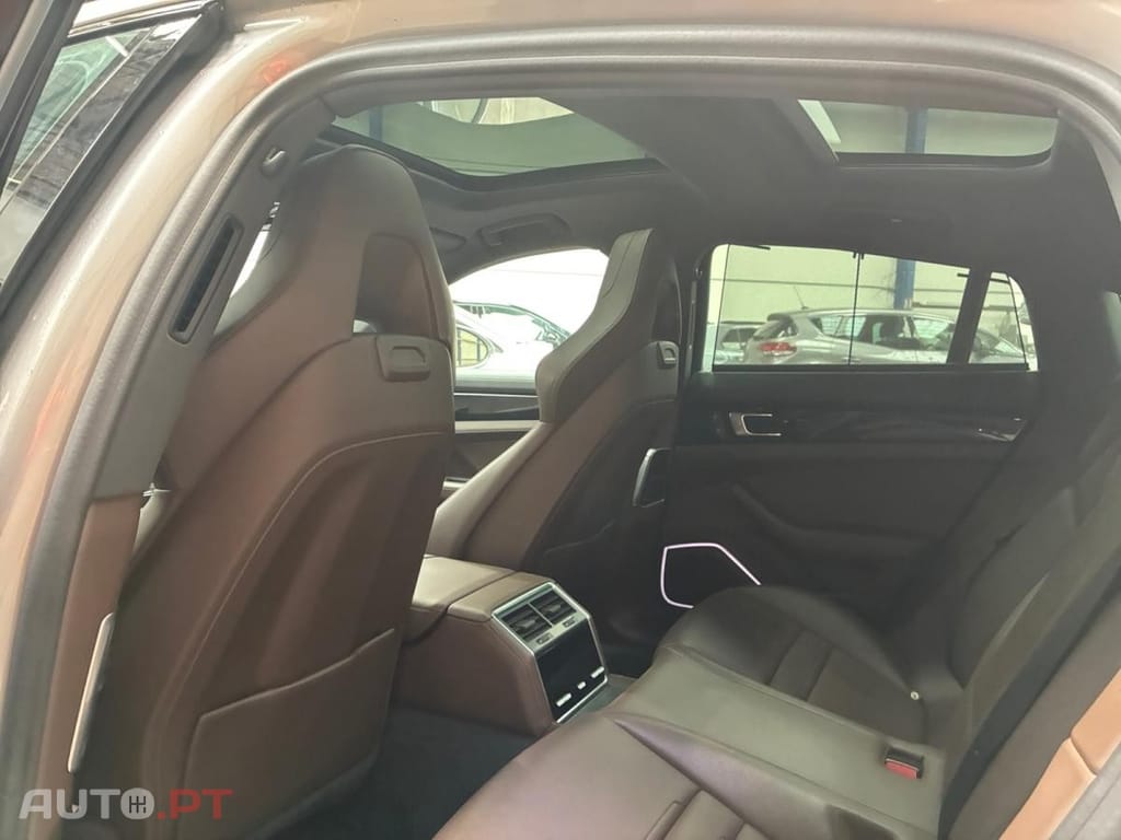 Porsche Panamera 4S E-Hybrid