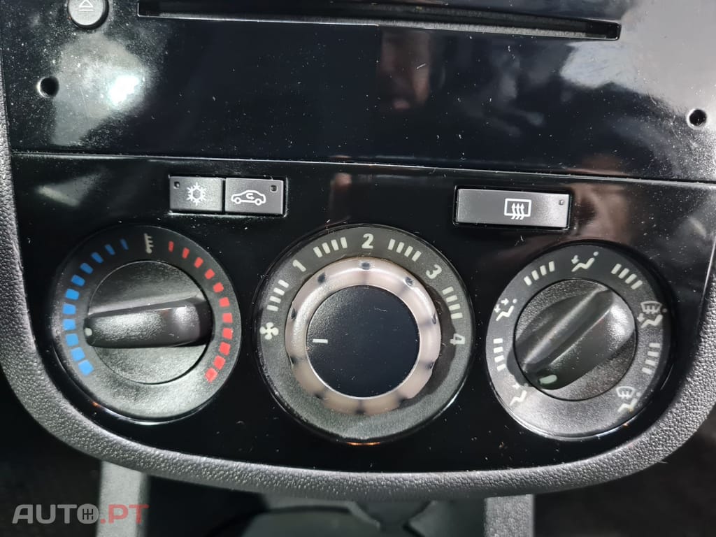 Opel Corsa  1.3 CDTI Edition Série  111 Anos