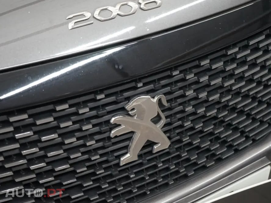 Peugeot 2008 1.5 BlueHDi Allure
