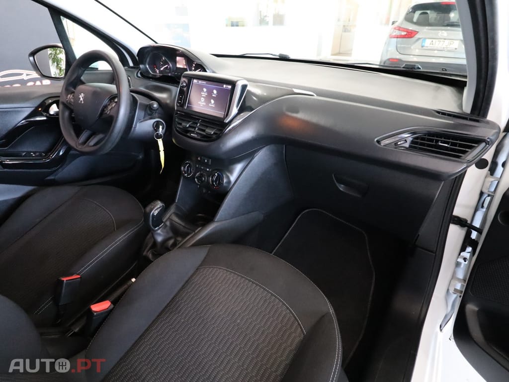 Peugeot 208 1.6 BlueHDi Active