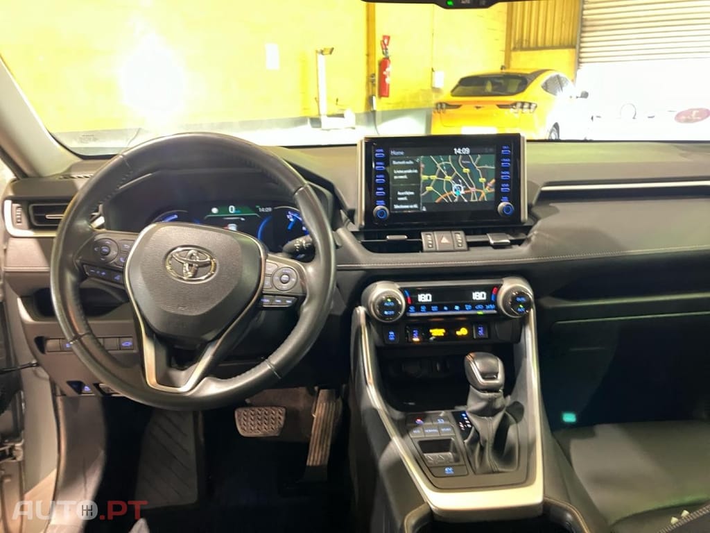 Toyota RAV4 2.5 Pro Dynamic Business