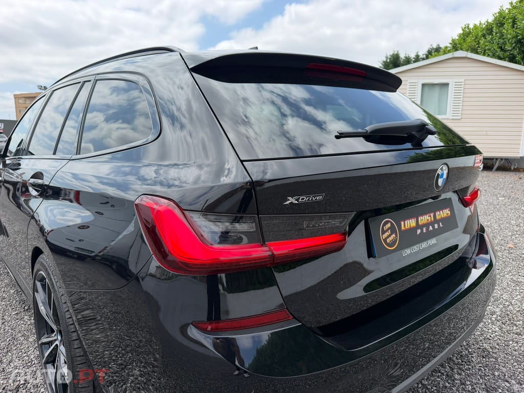 BMW 330 PACK M PERFORMANCE