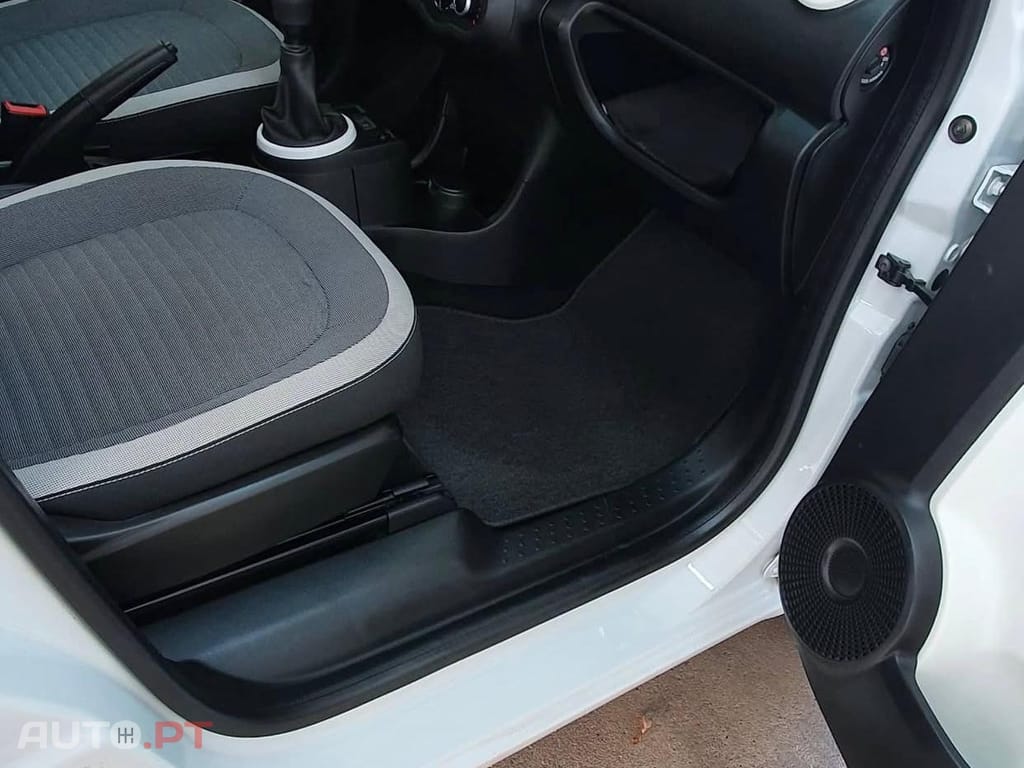 Renault Twingo AHB005