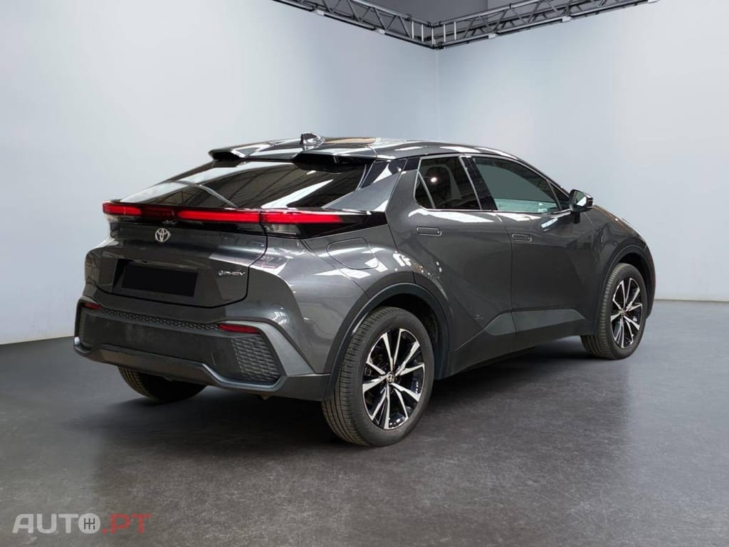 Toyota C-HR 2.0 HDF Plug-in Design
