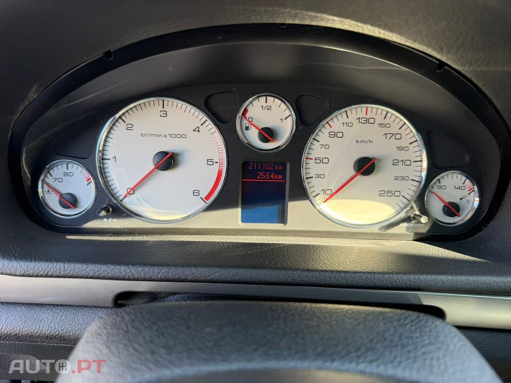 Peugeot 407 SW 1.6 HDi Premium