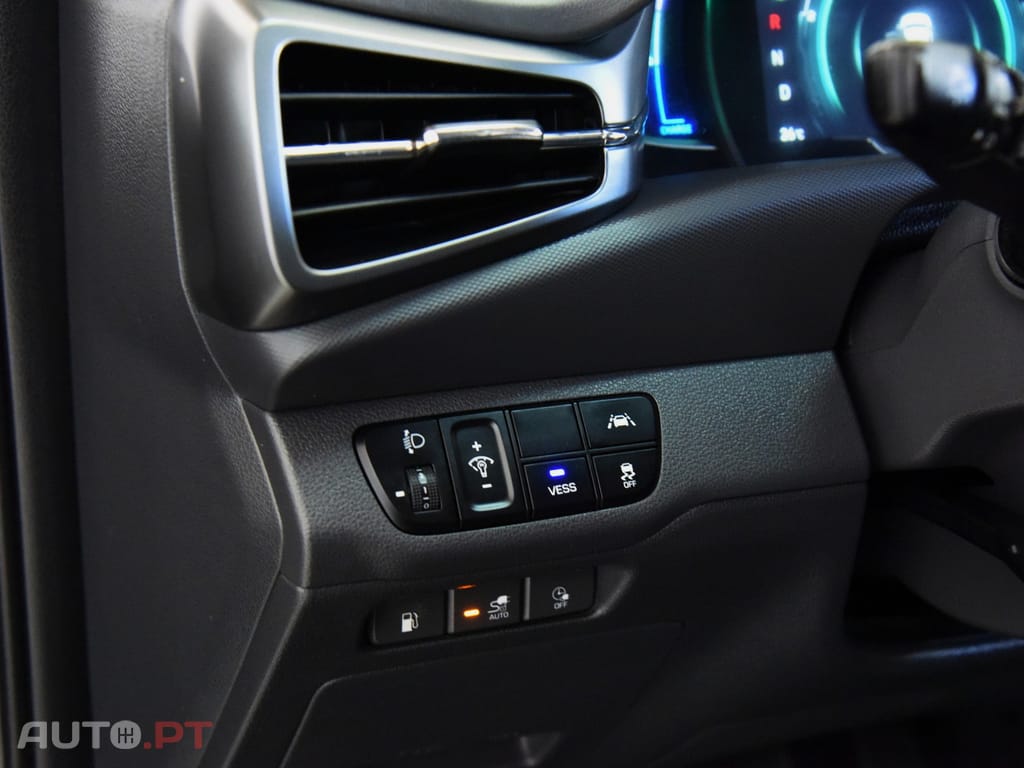 Hyundai Ioniq 1.6 GDI PHEV