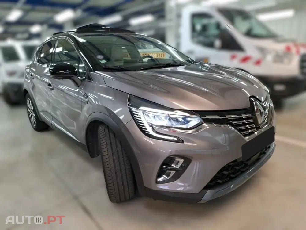 Renault Captur 1.6 E-Tech Plug-In Initiale Paris