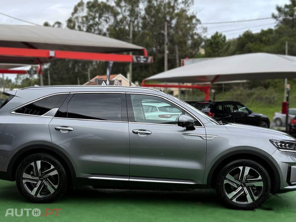 Kia Sorento 1.6 T-GDI HEV Concept