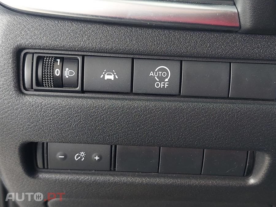Nissan Qashqai 1.3 DIG-T N-Connecta 