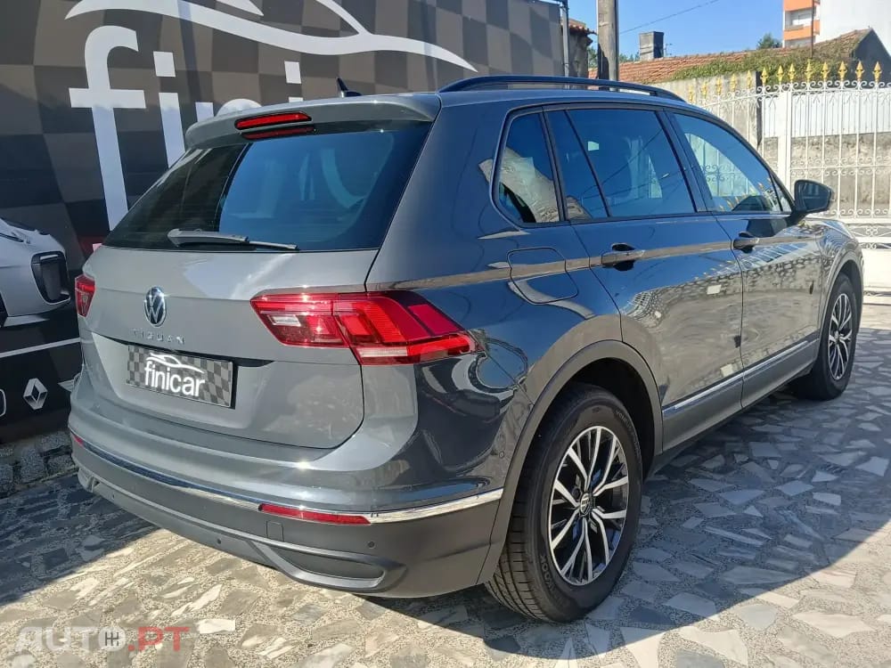 Volkswagen Tiguan 2.0 TDI Confortline DSG