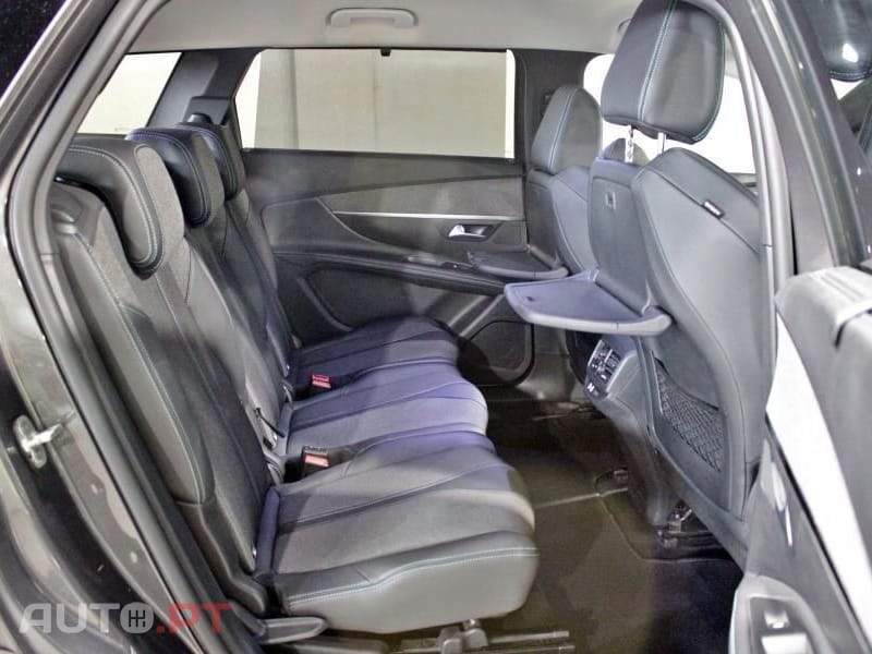 Peugeot 5008 1.5 BlueHDi Allure Pack