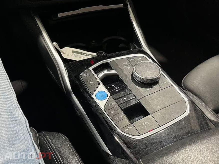 BMW i4 eDrive40 High Executive