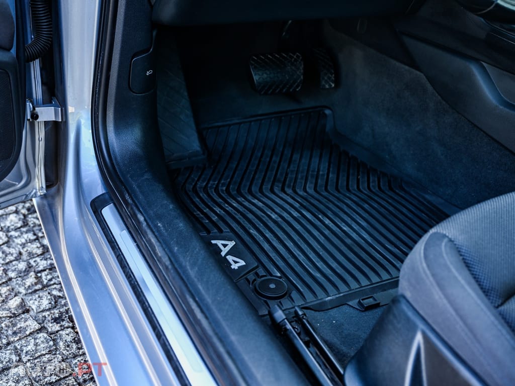 Audi A4 2.0 TDI Design S tronic