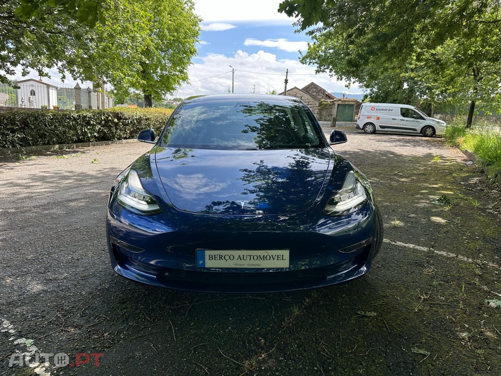 Tesla Model 3 Long-Range Dual Motor AWD