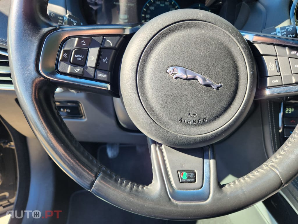 Jaguar F-Pace 2.0 i4D R-Sport