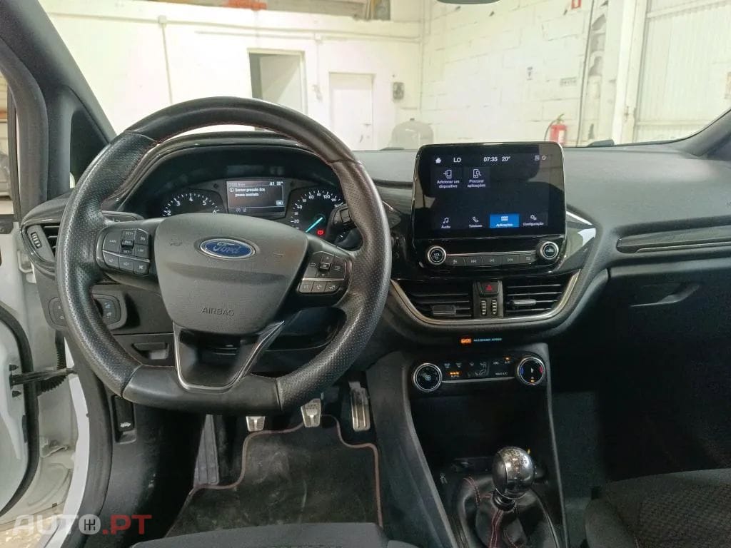 Ford Fiesta 1.0 EcoBoost ST-Line